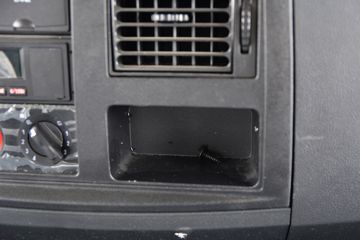 ���� ������D9 200���� 4X2 6.8����ʽ�ػ���(����)(EQ5181XXYL9CDGAC)ͼƬ