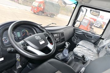 ���� ������D9 200���� 4X2 6.8����ʽ�ػ���(����)(EQ5181XXYL9CDGAC)ͼƬ