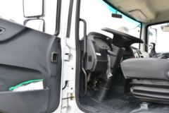 东风 多利卡D9 200马力 4X2 6.8米厢式载货车(国六)(EQ5181XXYL9CDGAC)