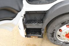 东风 多利卡D9 200马力 4X2 6.8米厢式载货车(国六)(EQ5181XXYL9CDGAC)