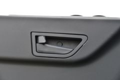 东风 多利卡D9 200马力 4X2 6.8米厢式载货车(国六)(EQ5181XXYL9CDGAC)