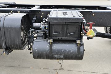 ���� ����F7 170���� 5.25���Ű������Ῠ(EQ1112S8EDF)ͼƬ