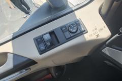 奔驰 Actros C重卡 520马力 6X4 危化品运输牵引车(国六)(BJ4266Y6DHL-03)