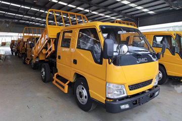 江铃 顺达 122马力 4X2 2.19米双排自卸车(JX3041TSCB6)