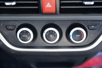 Ծ�� ����S100V 116���� 3.74���Ű���ʽС��(����)ͼƬ