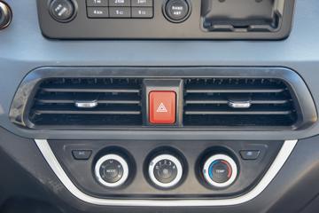 Ծ�� ����S100V 116���� 3.74���Ű���ʽС��(����)ͼƬ