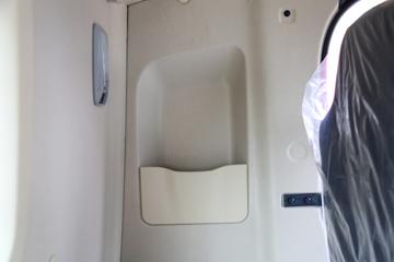 �����ؿ� ����M6000 ݼӢ�� 300���� 4X2 6.85��AMT�Զ�����դʽ�ػ���(��ʿ��)(����)(SX5189CCYVB481)ͼƬ