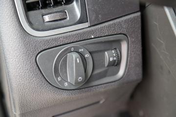 �����ؿ� ����M6000 ݼӢ�� 300���� 4X2 6.85��AMT�Զ�����դʽ�ػ���(��ʿ��)(����)(SX5189CCYVB481)ͼƬ