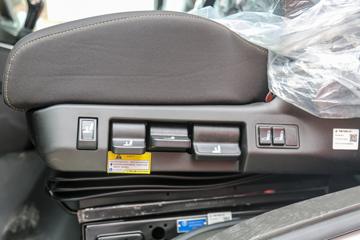 �����ؿ� ����M6000 ݼӢ�� 300���� 4X2 6.85��AMT�Զ�����դʽ�ػ���(��ʿ��)(����)(SX5189CCYVB481)ͼƬ