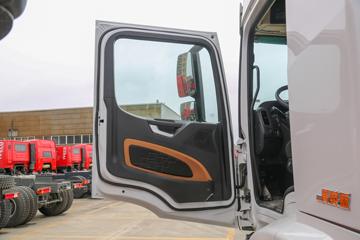 �����ؿ� ����M6000 ݼӢ�� 300���� 4X2 6.85��AMT�Զ�����դʽ�ػ���(��ʿ��)(����)(SX5189CCYVB481)ͼƬ