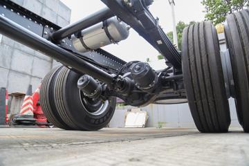 �����ؿ� ����M6000 ݼӢ�� 300���� 4X2 6.85��AMT�Զ�����դʽ�ػ���(��ʿ��)(����)(SX5189CCYVB481)ͼƬ