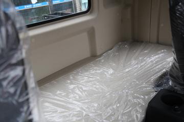 ��������˹ ���� 260���� 4X2 6.8����ʽ�ػ���(����)(SX5189CCYLA501F2)ͼƬ