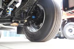 陕汽康明斯 龙骥 260马力 4X2 6.8米厢式载货车(国六)(SX5189CCYLA501F2)