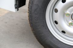 福田 时代EV6 标配快充版 3.2T 2座 4.89米纯电动封闭货车41.93kWh