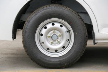 ���� ʱ��EV6 ������� 3.2T 2�� 4.89�״��綯��ջ���41.93kWhͼƬ