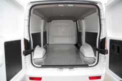 福田 时代EV6 标配快充版 3.2T 2座 4.89米纯电动封闭货车41.93kWh