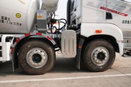 解放JH6&nbsp;混凝土搅拌车底盘                                                图片