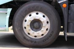 一汽解放 J6V重卡 领航版 620马力 6X4 AMT自动档牵引车(液缓)(CA4250P66K33T1AE6)