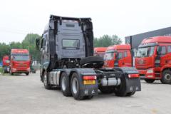 一汽解放 J6V重卡 南方款 620马力 6X4 AMT自动档牵引车(CA4250P66K33T1AE6)