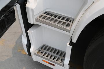 ���� ��ʮ��޿� 205���� 4X2 9.78����ʽ�ػ���(QL5181XXYAJWH)ͼƬ