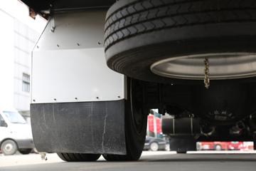 ���� ��ʮ��޿� 205���� 4X2 9.78����ʽ�ػ���(QL5181XXYAJWH)ͼƬ