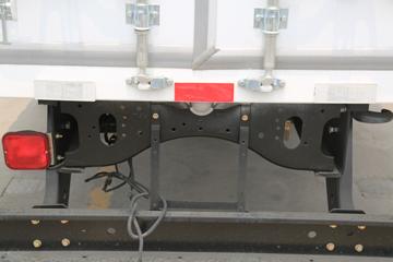 ���� ��ʮ��޿� 205���� 4X2 9.78����ʽ�ػ���(QL5181XXYAJWH)ͼƬ