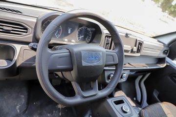 ���� ��èM1 2023�� �����콢�� 2.7T 2�� 4.745�״��綯��ʽ���䳵41.86kWhͼƬ