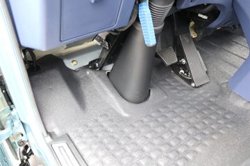 ��� ��6G���� 160���� 4.16��AMT�Զ���������ʽ�Ῠ(����)ͼƬ