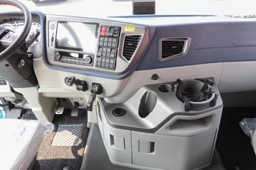 �ൺ��� JH6�ؿ� 680���� 6X4 AMT�Զ���ǣ����(CA4258P25K15T1E6A80)ͼƬ