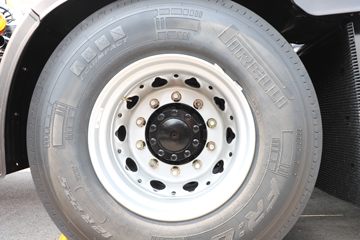 �ൺ��� JH6�ؿ� �ļ��� 530���� 6X4 LNG�Զ���ǣ����(Һ��)(CA4259P25K15T1NE6A80)ͼƬ