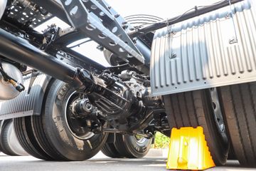 �ൺ��� JH6�ؿ� �ļ��� 530���� 6X4 LNG�Զ���ǣ����(Һ��)(CA4259P25K15T1NE6A80)ͼƬ