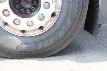 �ൺ��� JH6�ؿ� �ļ��� 530���� 6X4 LNG�Զ���ǣ����(Һ��)(CA4259P25K15T1NE6A80)ͼƬ