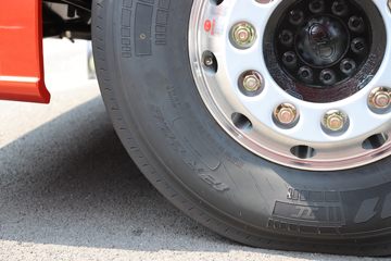 �ൺ��� JH6�ؿ� �ļ��� 530���� 6X4 LNG�Զ���ǣ����(Һ��)(CA4259P25K15T1NE6A80)ͼƬ