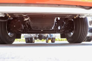 �ൺ��� JH6�ؿ� �ļ��� 530���� 6X4 LNG�Զ���ǣ����(Һ��)(CA4259P25K15T1NE6A80)ͼƬ