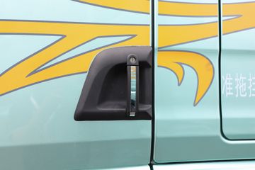 �ൺ��� ӥ; ����� 580���� 4X2 AMT�Զ���ǣ����(��Һ��)ͼƬ