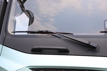 �ൺ��� ӥ; ����� 580���� 4X2 AMT�Զ���ǣ����(��Һ��)ͼƬ