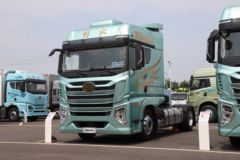 青岛解放 鹰途 商务舱 580马力 4X2 AMT自动档牵引车(带液缓)(CA4189P35K2E6A80) 青岛解放 鹰途 商务舱 580马力 4X2 AMT自动档牵引车(带液缓)(CA4189P35K2E6A80)