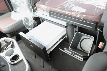 �ൺ��� ӥ; ����� 580���� 4X2 AMT�Զ���ǣ����(��Һ��)ͼƬ