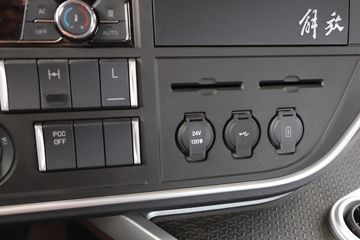 �ൺ��� ӥ; ����� 580���� 4X2 AMT�Զ���ǣ����(��Һ��)ͼƬ