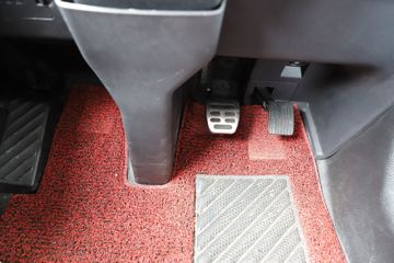 �ൺ��� ӥ; ����� 580���� 4X2 AMT�Զ���ǣ����(��Һ��)ͼƬ