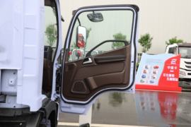 领途&nbsp;电动自卸车驾驶室图片