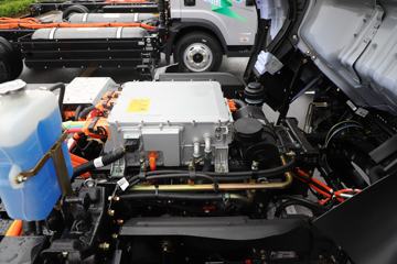 ��� ��; 4X2 3.6�״��綯��ж��98.04kWhͼƬ