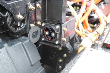 ��� ��; 4X2 3.6�״��綯��ж��98.04kWhͼƬ