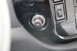 虎VR&nbsp;载货车驾驶室                                               图片