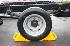 虎VR&nbsp;载货车底盘                                                图片