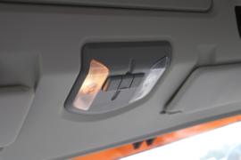 JH5&nbsp;牵引车驾驶室                                               图片