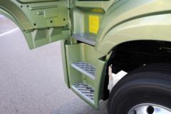 青岛解放 JH5 寒区款 520马力 6X4 AMT自动档牵引车(液缓)(CA4252P2K2T1E6A80)