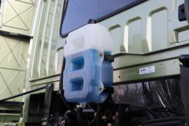 JH5&nbsp;牵引车底盘                                                图片