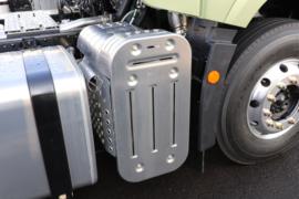 JH5&nbsp;牵引车底盘                                                图片