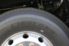 青岛解放 JH5 寒区款 520马力 6X4 AMT自动档牵引车(液缓)(CA4252P2K2T1E6A80)